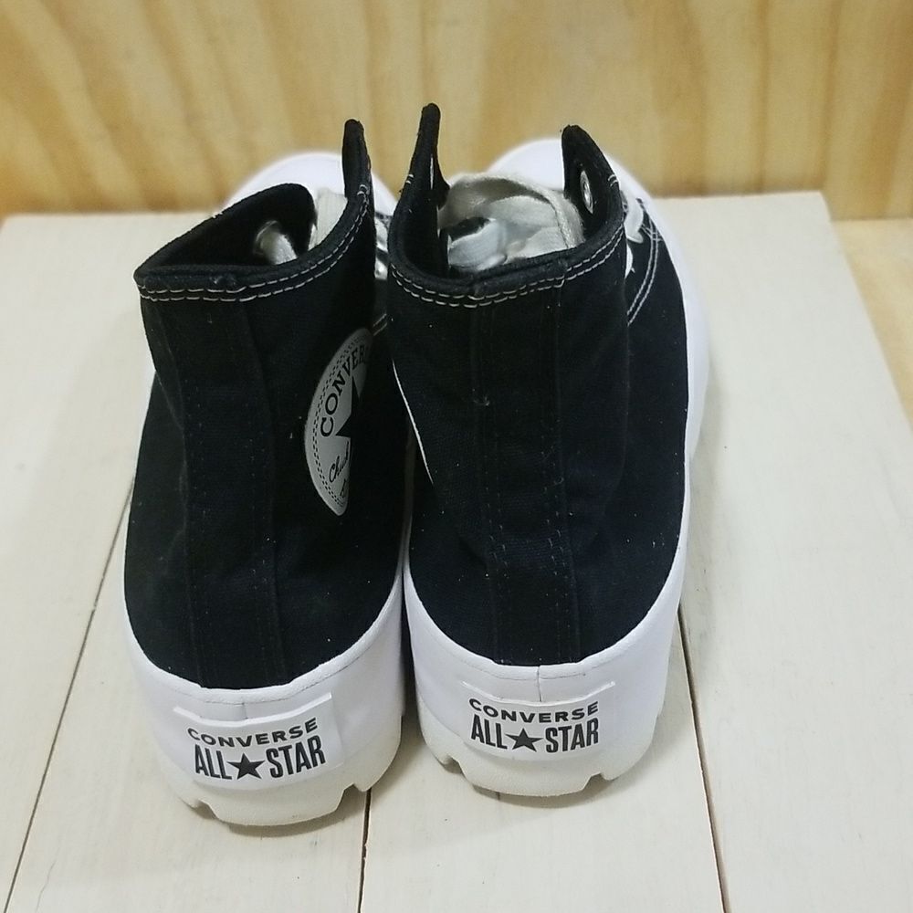 Converse Chuck Taylor Lugged Sneakers Canvas Black Women's  Size 8 - Picture 4 of 7